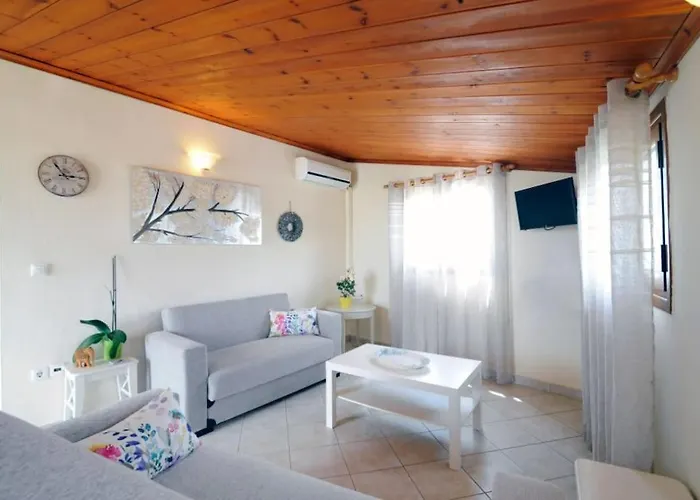 Corfu Cosy Penthouse With A View